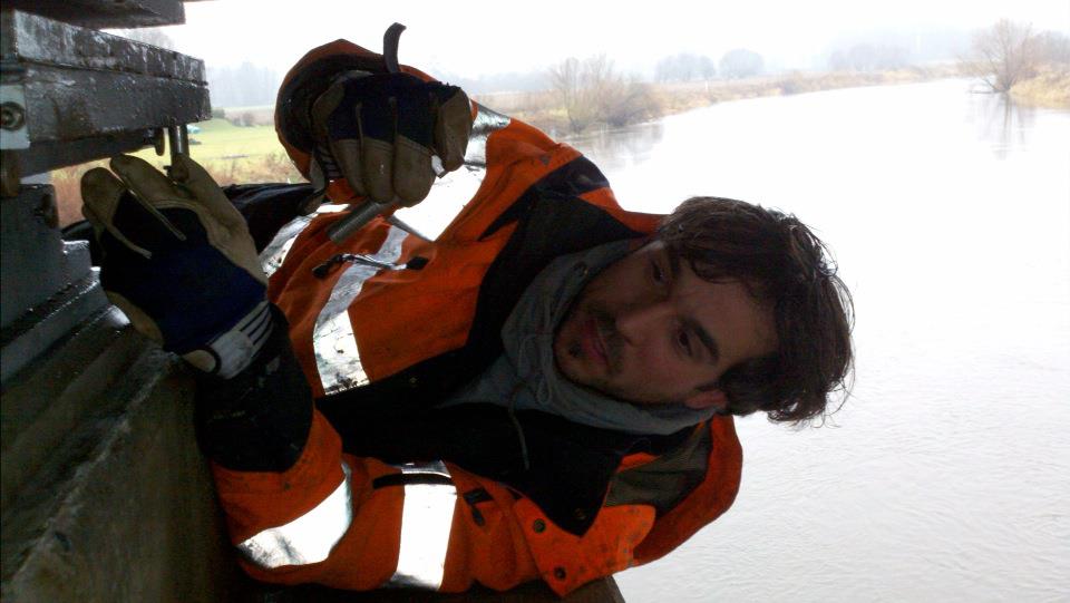 Brücke über die Ems – Lagerplattentausch